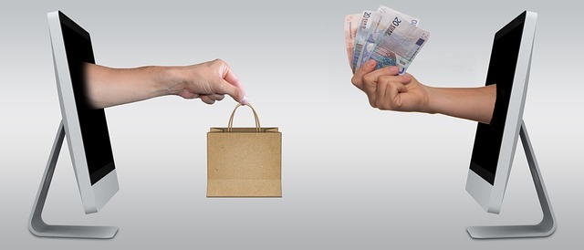 Read more about the article E-commerce Explained: Everything You Need to Know